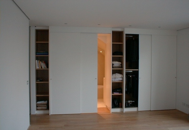Armoire en MDF laqué
